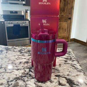 20 oz. Berry truffle Stanley NIB